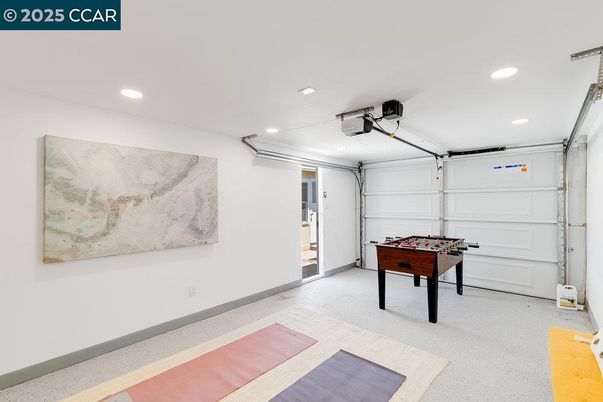 Game Room, Garage, Interior, Recessed Lighting