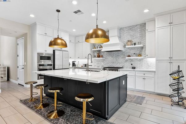 Interior, Kitchen, Pendant Lights, Recessed Lighting, Stainless Steel Appliances