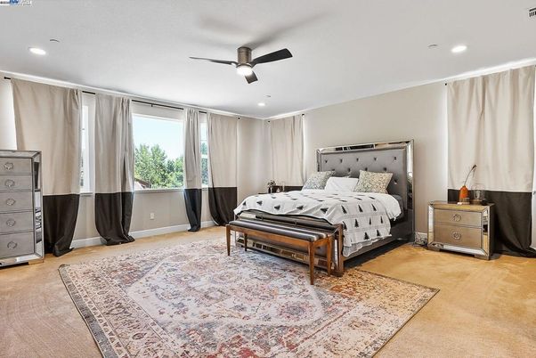 Bedroom, Interior, Recessed Lighting