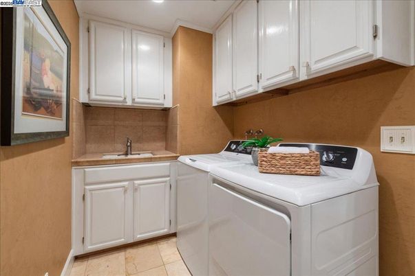 Interior, Recessed Lighting, Washer