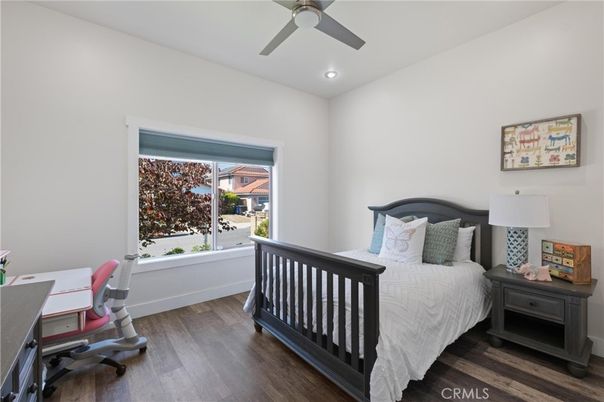 Bedroom, Home Office, Interior, Recessed Lighting, Wood Texture Flooring