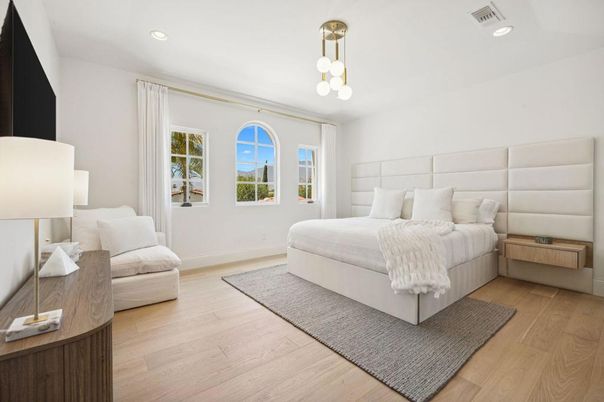 Bedroom, Interior, Pendant Lights, Recessed Lighting, Wood Texture Flooring