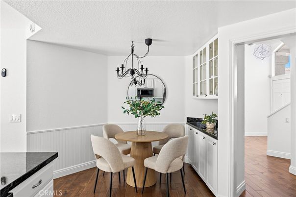 Chandelier, Dining room, Interior, Wood Texture Flooring