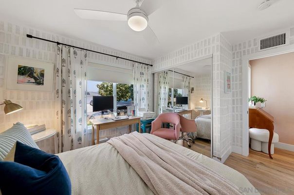 Bedroom, Home Office, Interior, Wood Texture Flooring