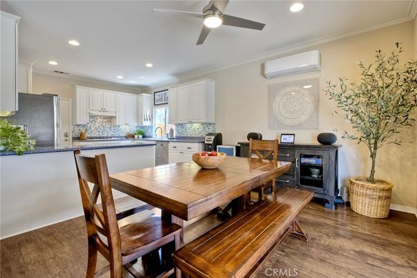Dining room, Interior, Kitchen, Recessed Lighting, Wood Texture Flooring