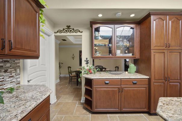 Dining room, Interior, Recessed Lighting