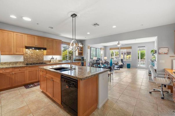 Dining room, Interior, Kitchen, Pendant Lights, Recessed Lighting