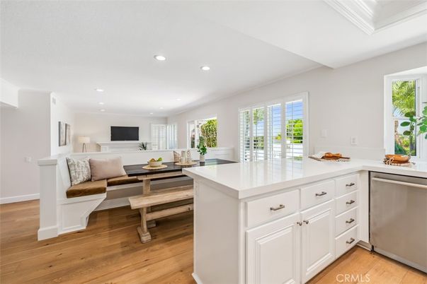 Dining room, Interior, Kitchen, Living room, Recessed Lighting, Wood Texture Flooring
