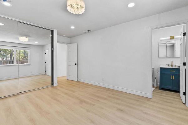 Bathroom, Empty room, Interior, Recessed Lighting, Wood Texture Flooring