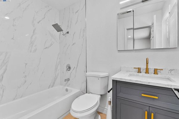 Bathroom, Interior, Marble Walls