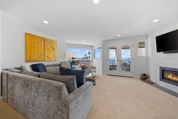 Fireplace, Interior, Living room, Recessed Lighting