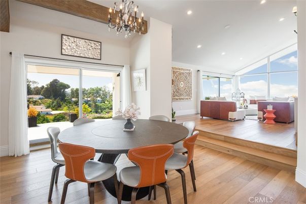 Chandelier, Dining room, Interior, Recessed Lighting, Wood Texture Flooring
