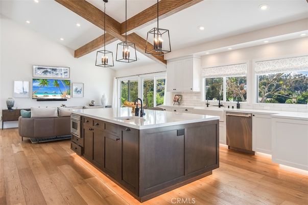 Interior, Kitchen, Living room, Pendant Lights, Recessed Lighting, Wooden Beams, Wood Texture Flooring