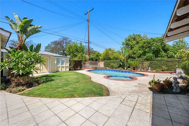 Backyard, Exterior, Pool
