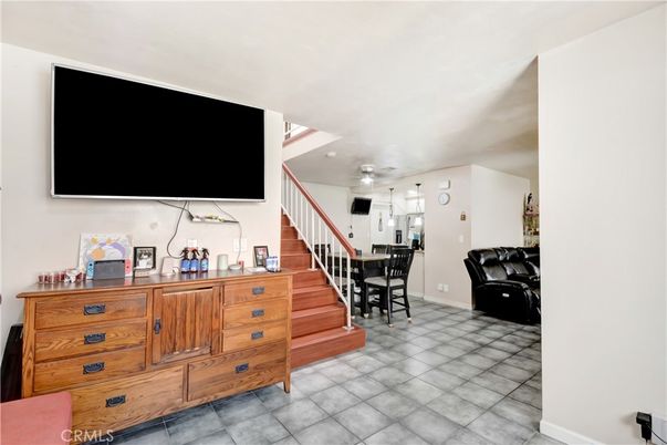 Dining room, Interior, Recessed Lighting