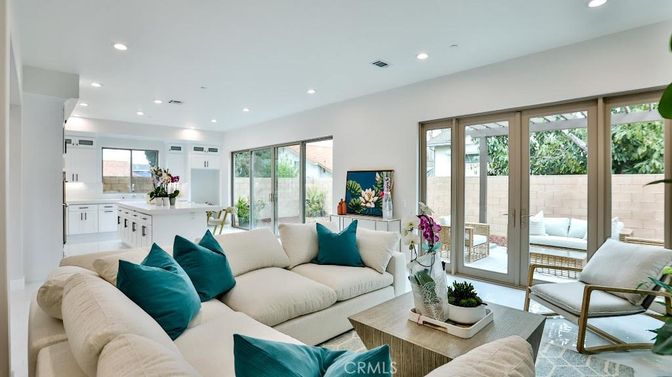 Interior, Kitchen, Living room, Recessed Lighting