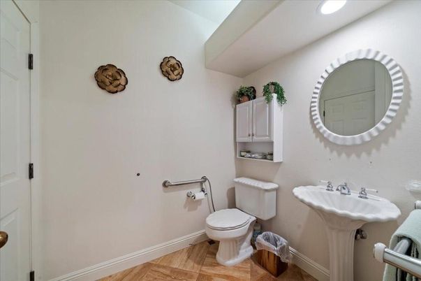Bathroom, Interior, Recessed Lighting, Wood Texture Flooring