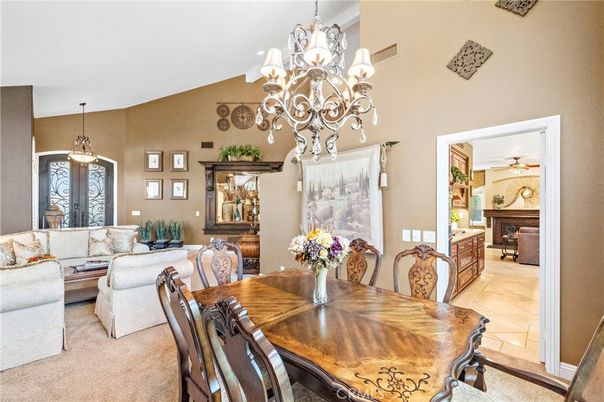 Chandelier, Dining room, Interior, Living room, Pendant Lights