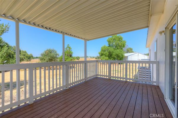 Exterior, Wood Texture Flooring