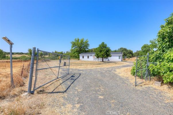 Backyard, Detached Garage, Exterior
