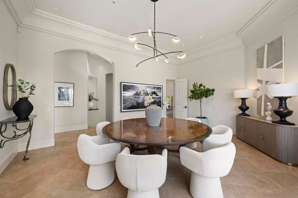 Dining room, Interior, Pendant Lights, Recessed Lighting