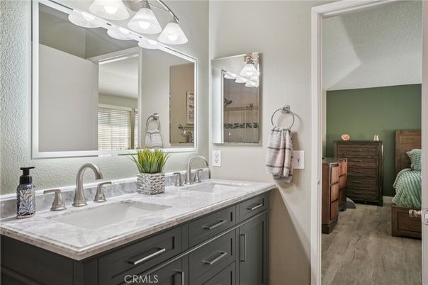 Bathroom, Dual Sink Vanities, Interior, Wood Texture Flooring