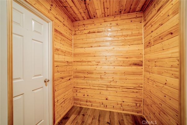 Empty room, Interior, Wooden Ceilings, Wood Texture Flooring, Wooden Walls