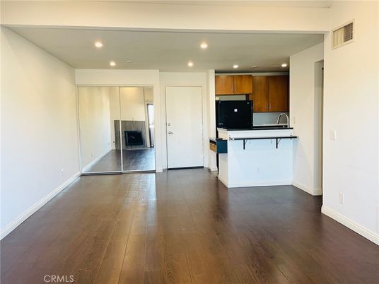 Empty room, Interior, Kitchen, Recessed Lighting, Wood Texture Flooring