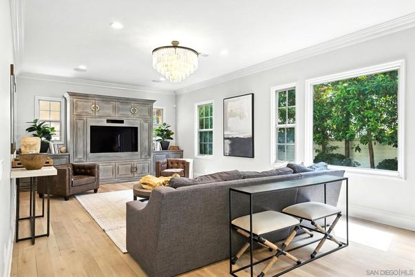 Chandelier, Interior, Living room, Recessed Lighting, Wood Texture Flooring
