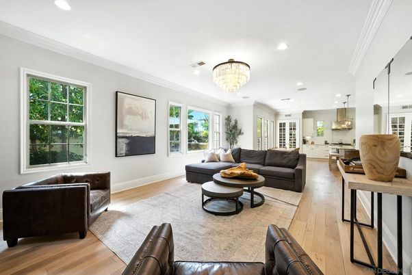 Chandelier, Interior, Living room, Pendant Lights, Recessed Lighting, Wood Texture Flooring