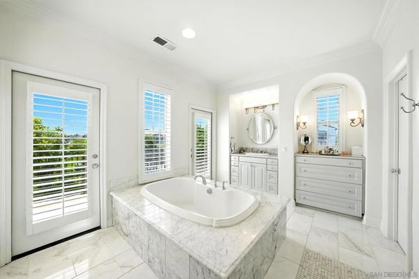 Bathroom, Interior, Marble, Recessed Lighting