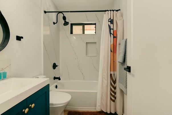Bathroom, Interior, Marble Walls