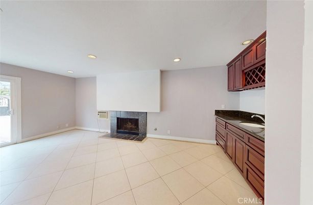 Empty room, Fireplace, Interior, Recessed Lighting