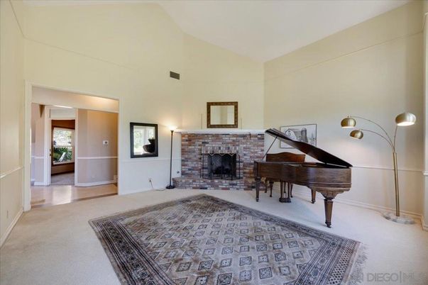 Fireplace, Interior, Piano