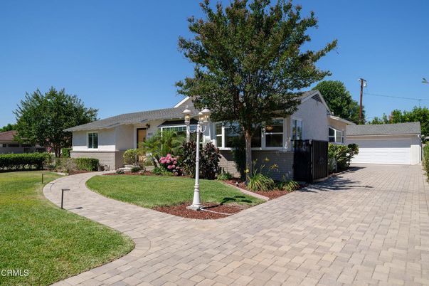 Backyard, Detached Garage, Exterior