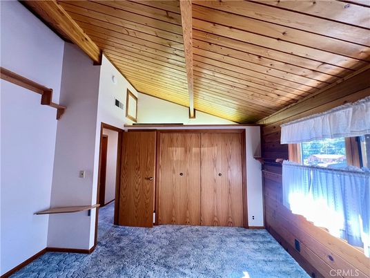 Empty room, Interior, Wooden Ceilings, Wooden Walls