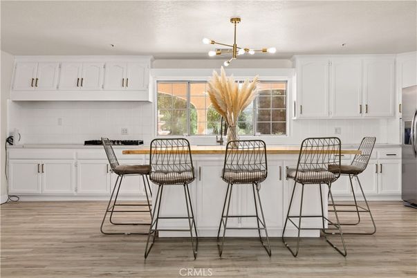 Interior, Kitchen, Pendant Lights, Wood Texture Flooring