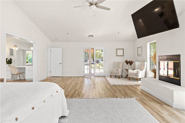 Bedroom, Fireplace, Interior, Living room, Wood Texture Flooring