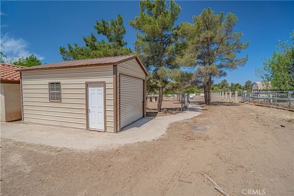 Backyard, Detached Garage, Exterior