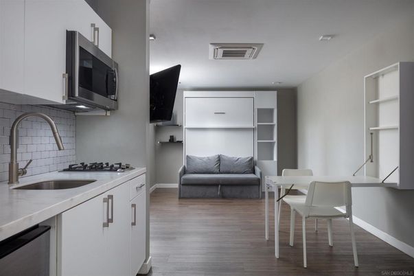 Dining room, Interior, Kitchen, Recessed Lighting, Wood Texture Flooring