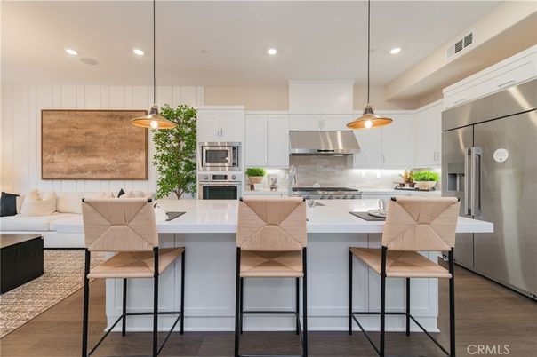 Interior, Kitchen, Living room, Pendant Lights, Recessed Lighting, Stainless Steel Appliances, Wood Texture Flooring
