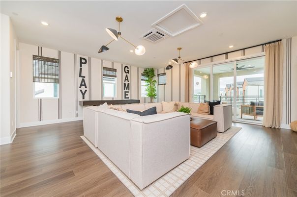 Interior, Living room, Pendant Lights, Recessed Lighting, Wood Texture Flooring