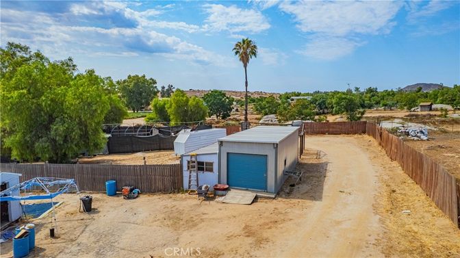Backyard, Detached Garage, Exterior