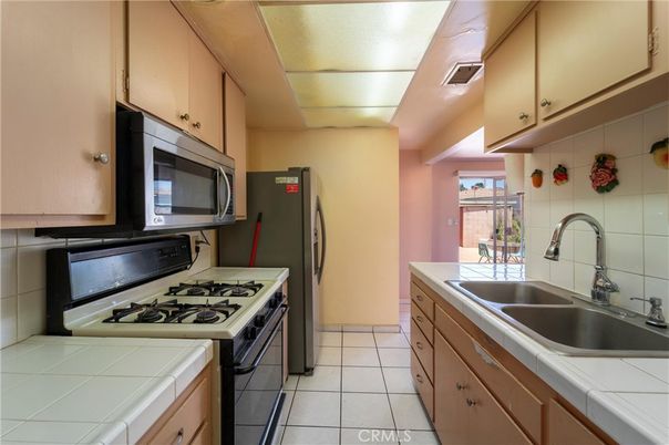 Interior, Kitchen, Tile Countertops