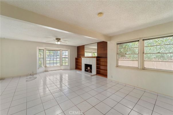 Empty room, Fireplace, Interior