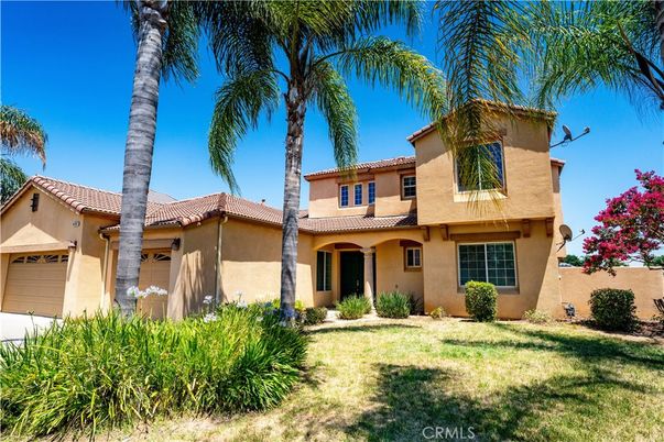 Attached, Backyard, Exterior, Facade, Mediterranean