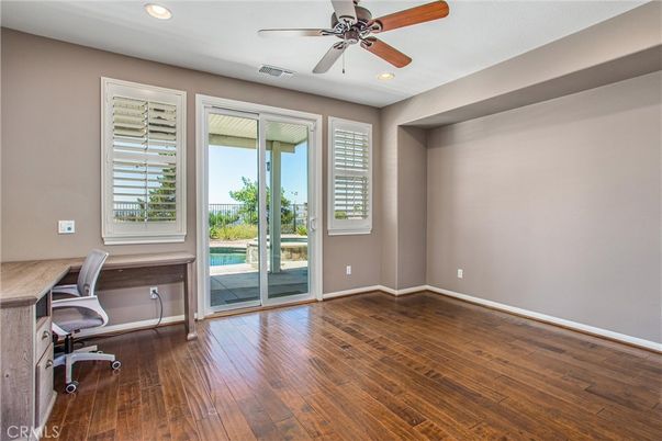 Home Office, Interior, Recessed Lighting, Wood Texture Flooring