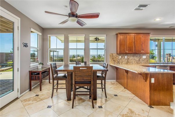 Dining room, Interior, Kitchen, Recessed Lighting, Water