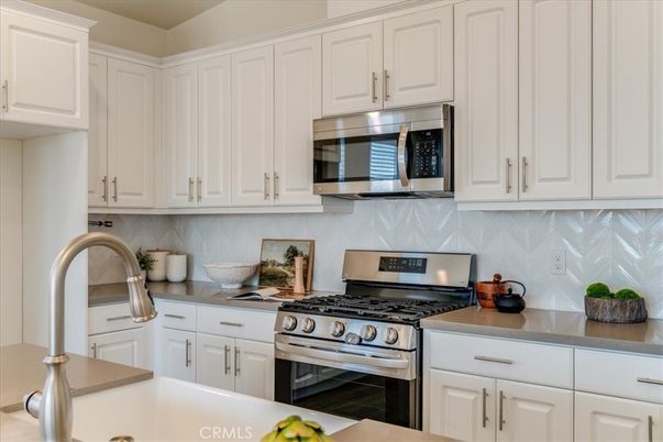 Interior, Kitchen, Stainless Steel Appliances