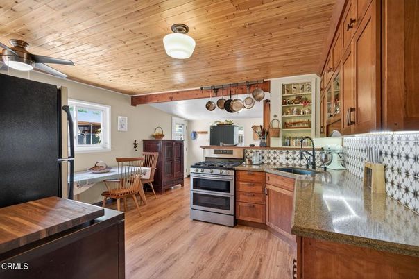 Dining room, Interior, Kitchen, Stainless Steel Appliances, Wooden Ceilings, Wood Texture Flooring